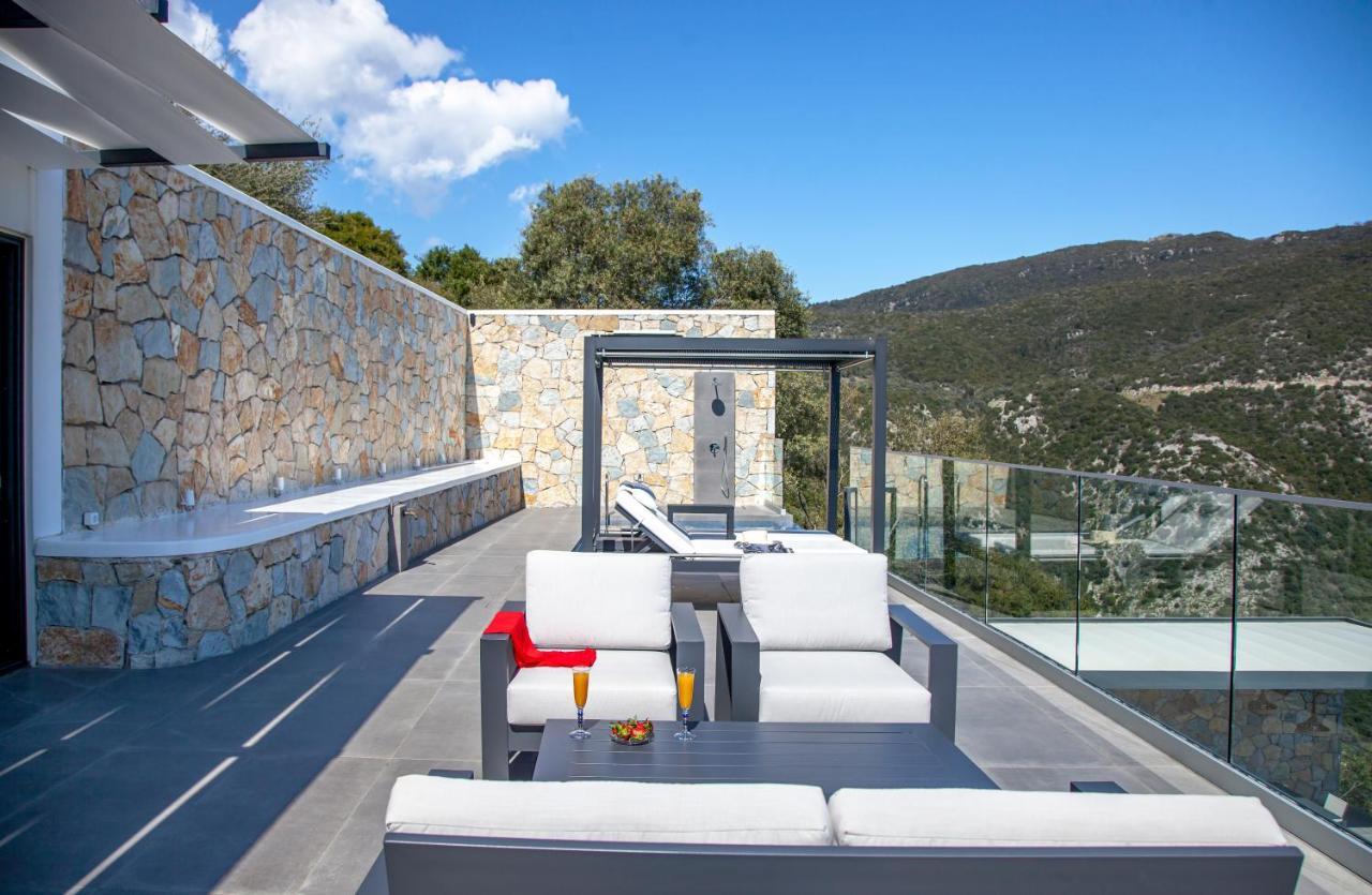 Desun Suites Kolonion Exterior foto